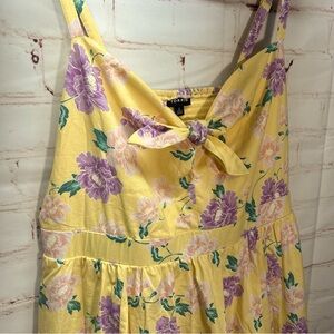 Torrid 2 2x sundress yellow floral excellent condition resort cruise beach
